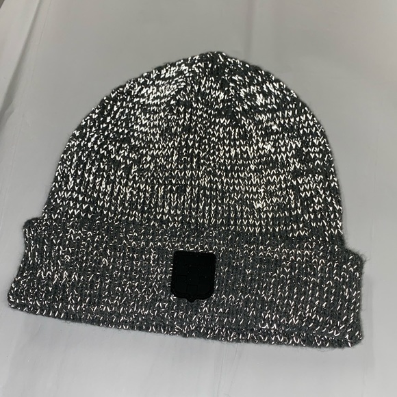 Vince Camuto Reflective Running Beanie (Unisex) - Picture 3 of 4